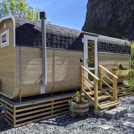 Tiny House With Terrace Villa Flam Bagian luar foto