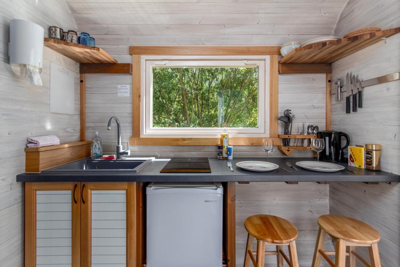 Tiny House With Terrace Villa Flam Bagian luar foto